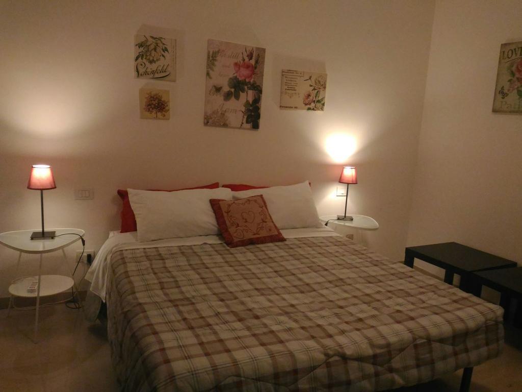Hotel Domus Taranto Unica Sede Zimmer foto